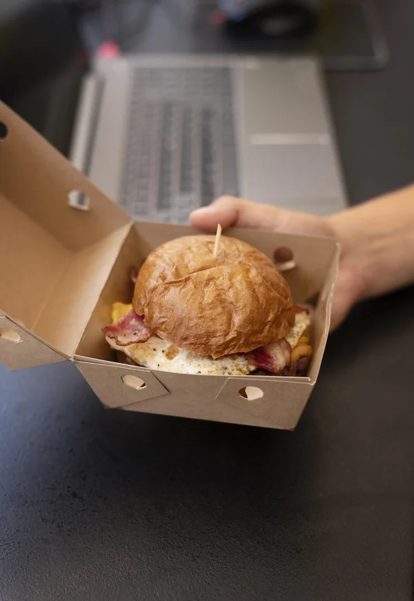 Clamshell Burger Box packaging